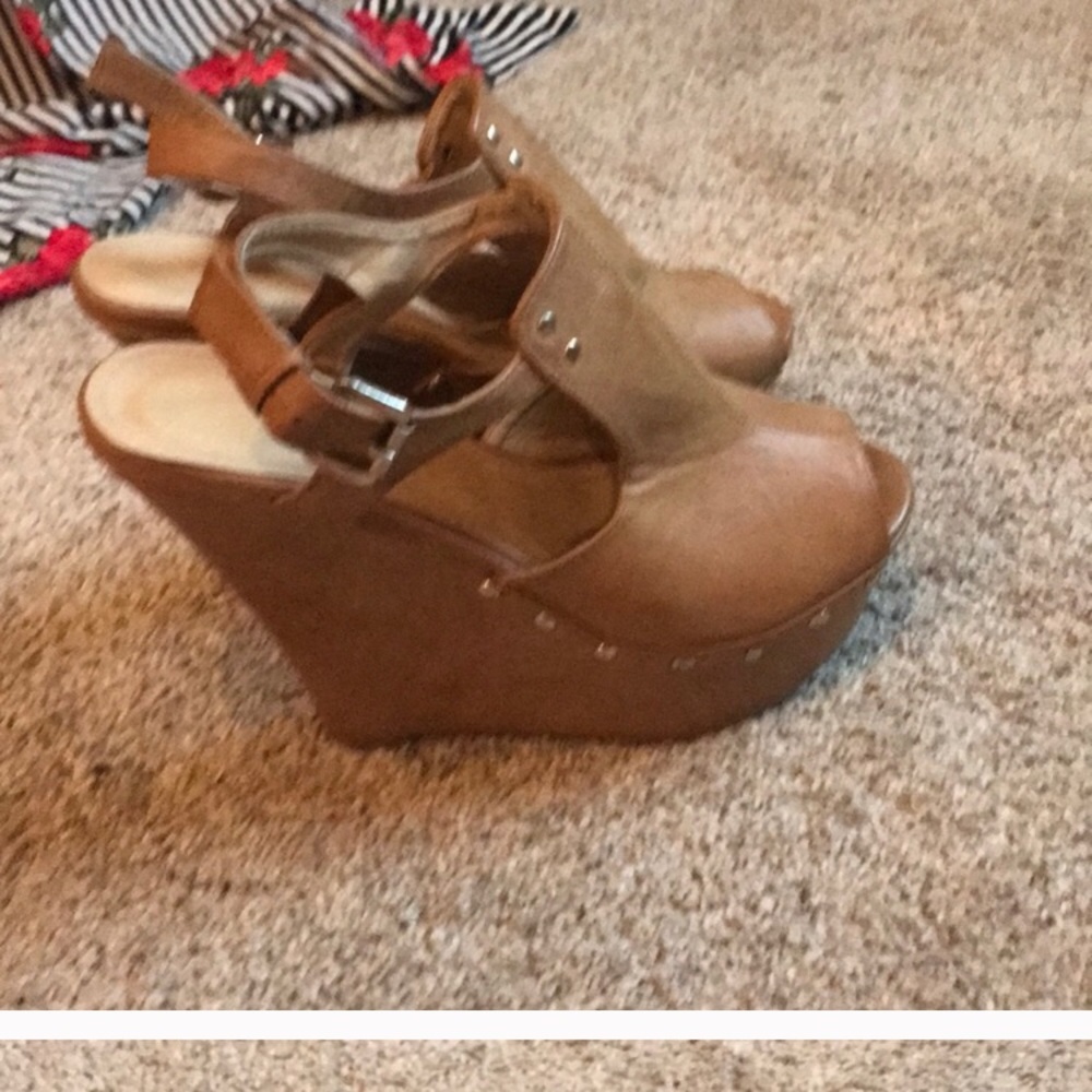 Cognac shoes